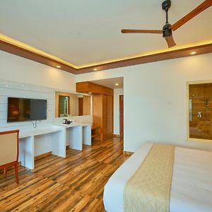 Plantation View Room